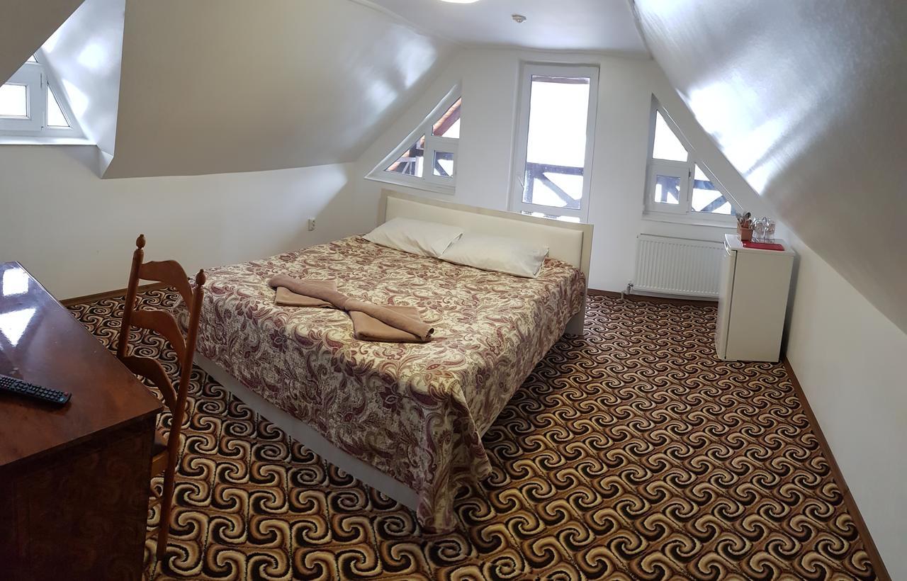 Perlyna Podillyа Hotel ซาตาโนฟ ภายนอก รูปภาพ