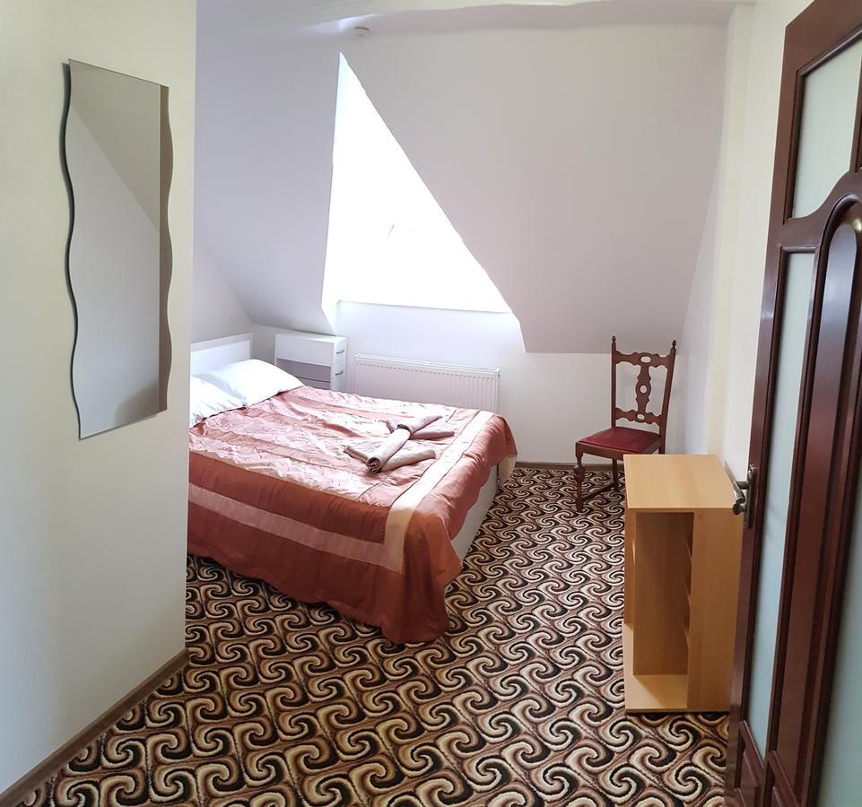 Perlyna Podillyа Hotel ซาตาโนฟ ภายนอก รูปภาพ