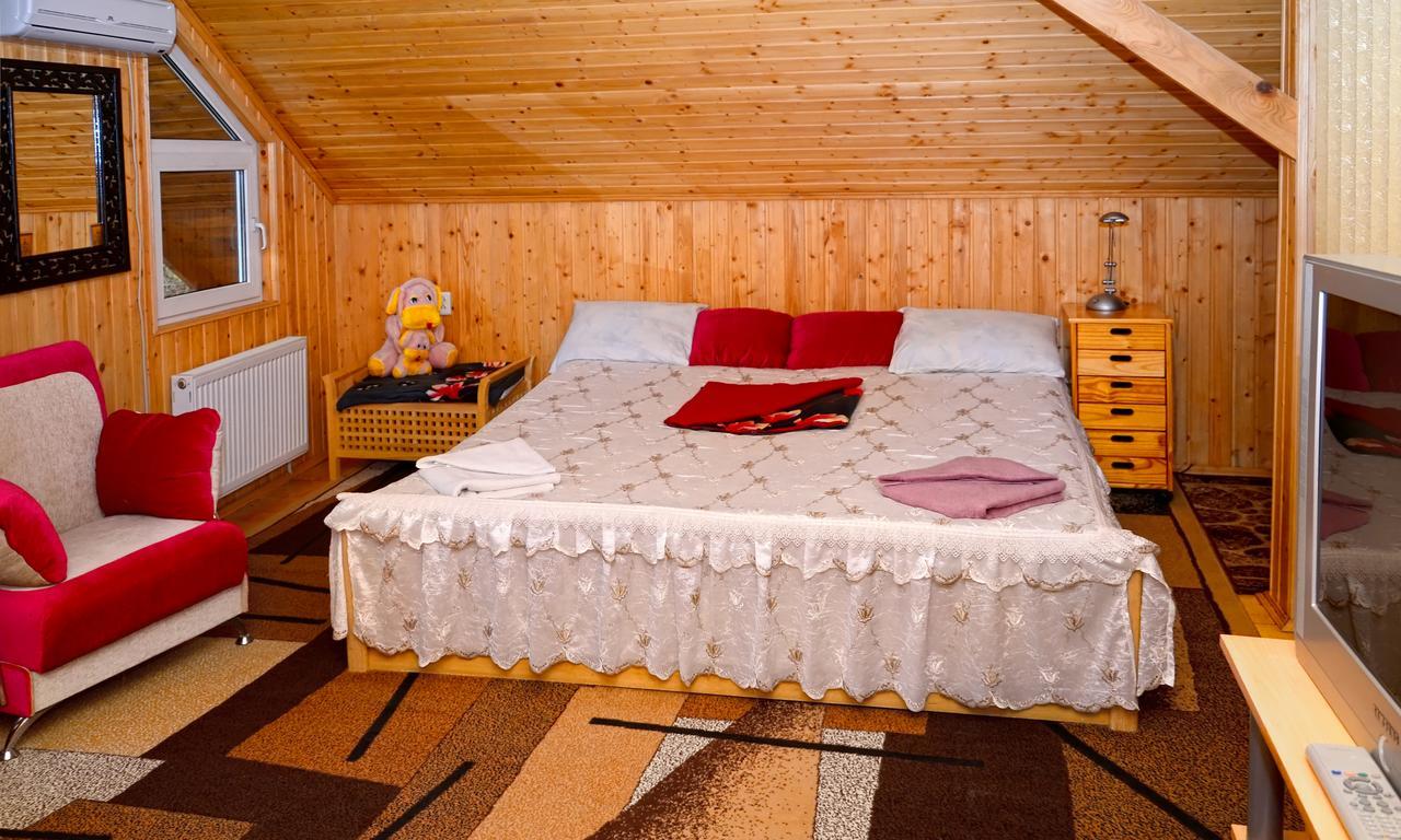 Perlyna Podillyа Hotel ซาตาโนฟ ภายนอก รูปภาพ