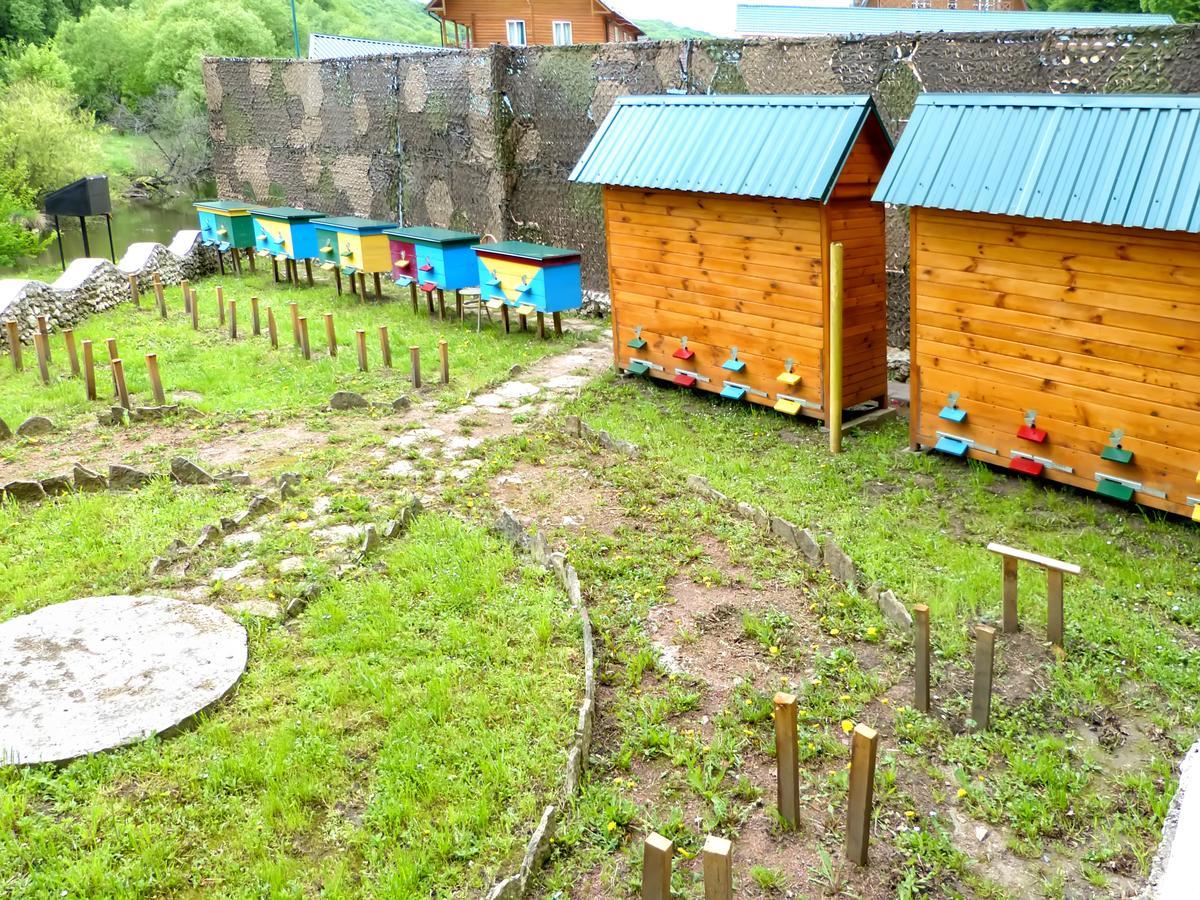 Perlyna Podillyа Hotel ซาตาโนฟ ภายนอก รูปภาพ